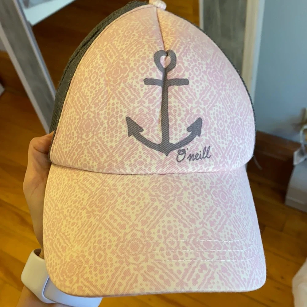 O’Neill Hat - Picture 1 of 4